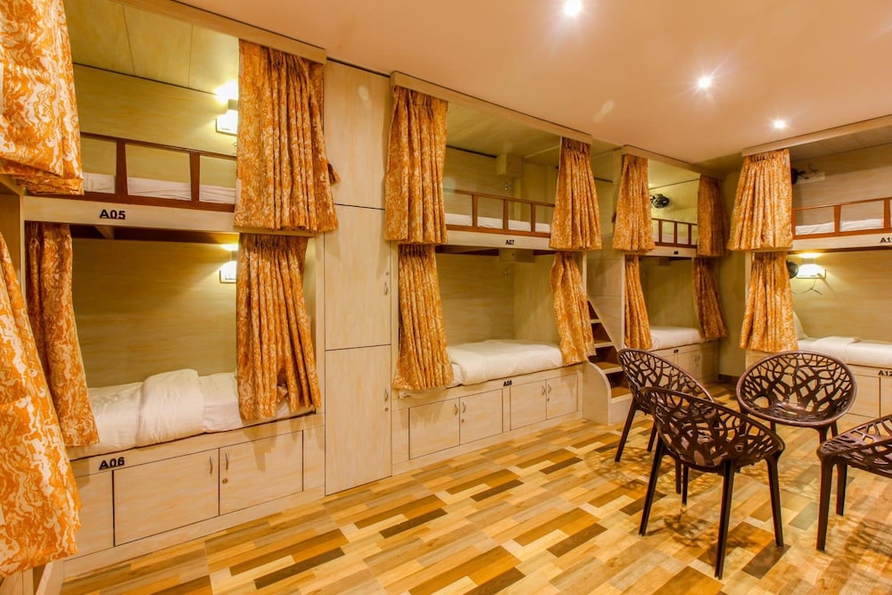 Blossom Dormitory 25/33
