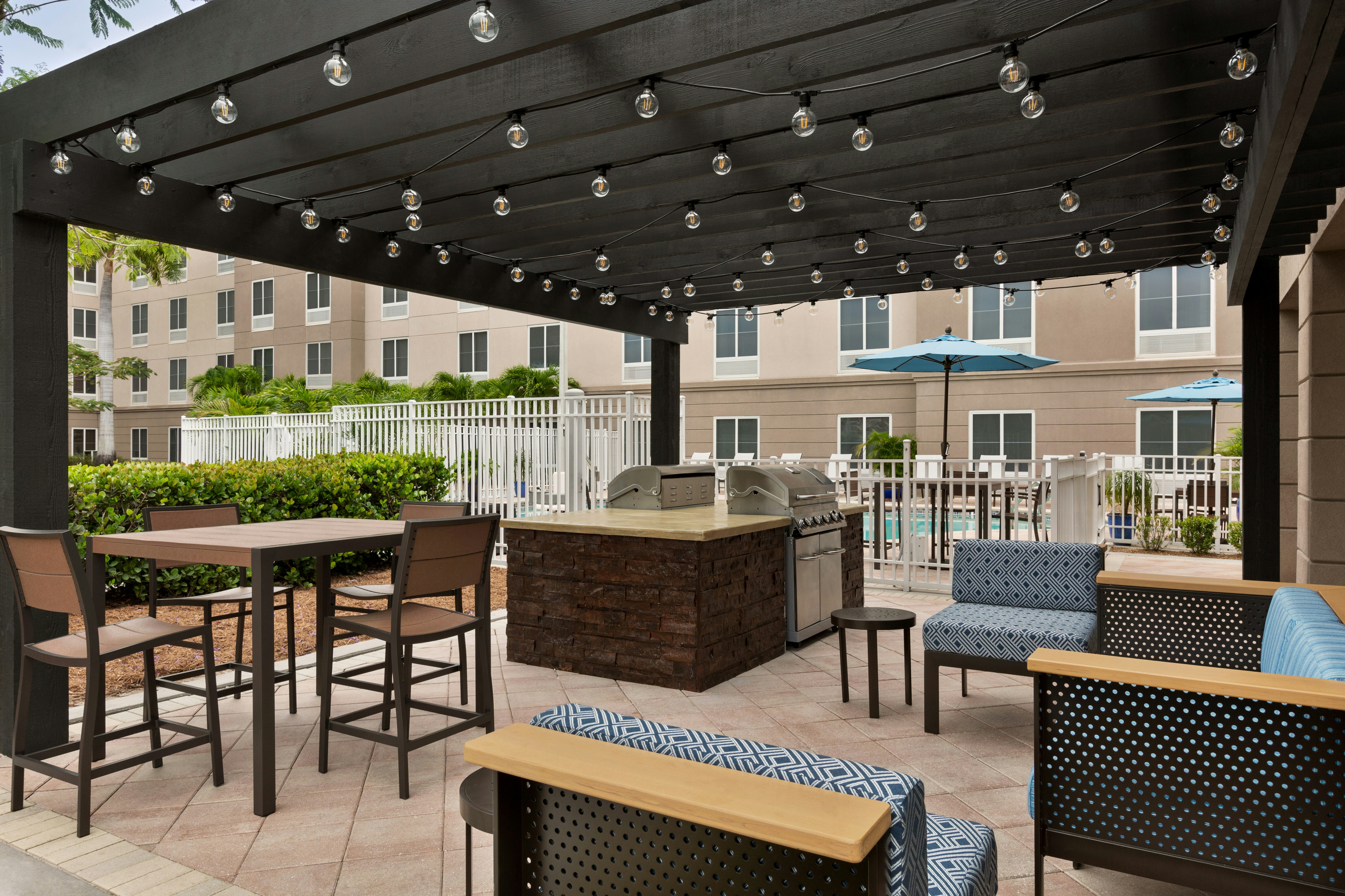 Homewood Suites by Hilton Fort Myers Airport/FGCU 33/47