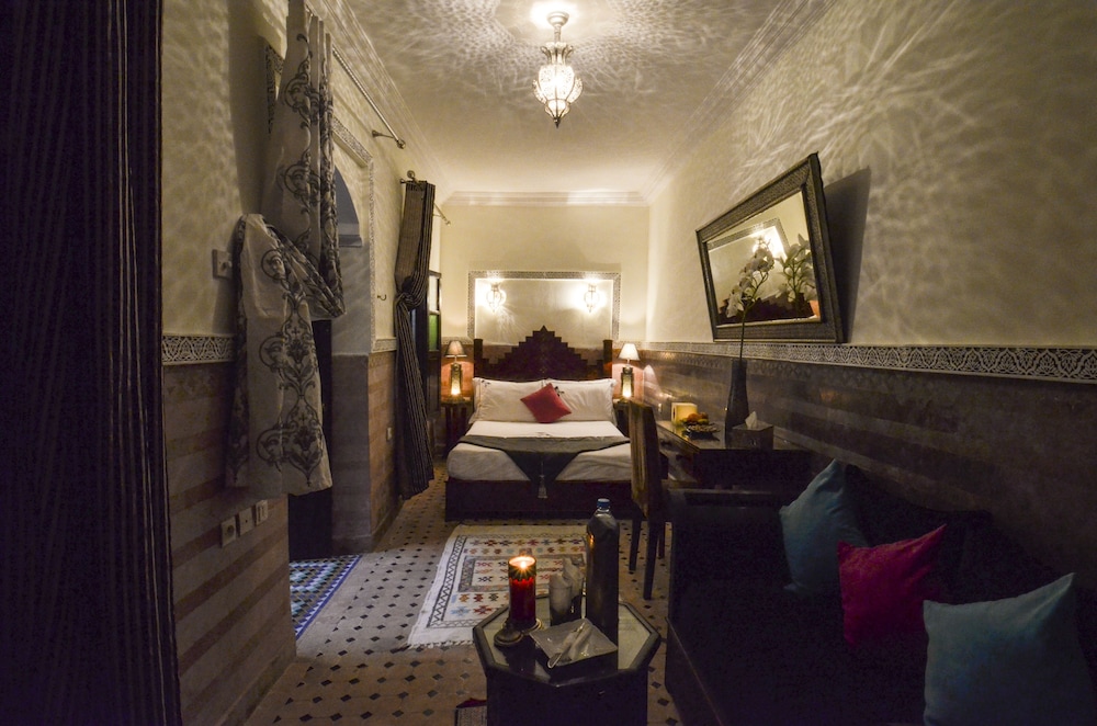 Riad Ben Tachfine 43/50