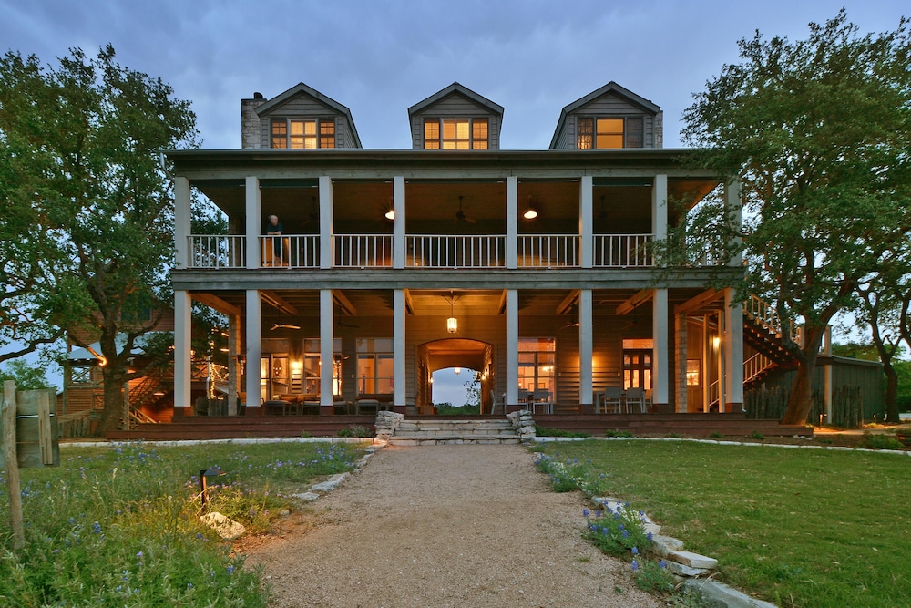 Sage Hill Inn Above Onion Creek 3/51