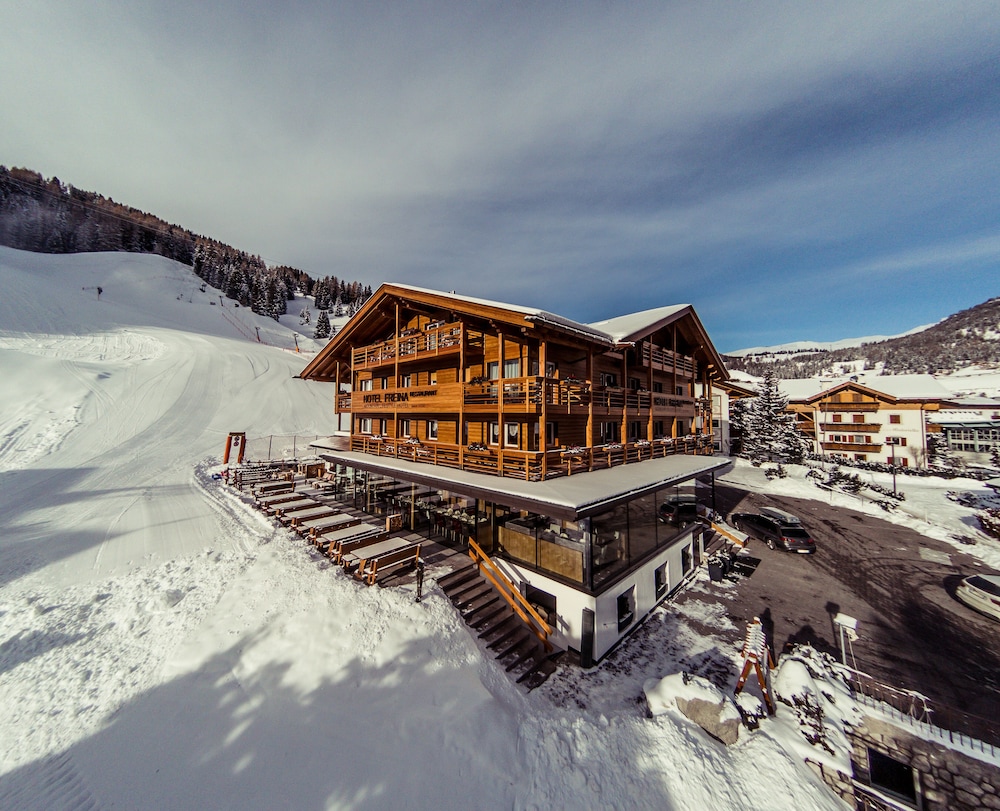 Hotel Freina 2/50