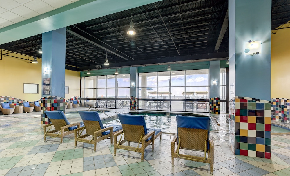Beach Quarters Resort 34/50