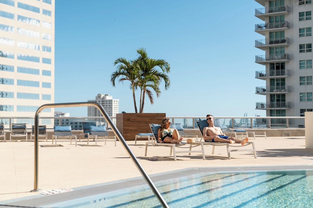 Hyatt Centric Brickell Miami 45/50