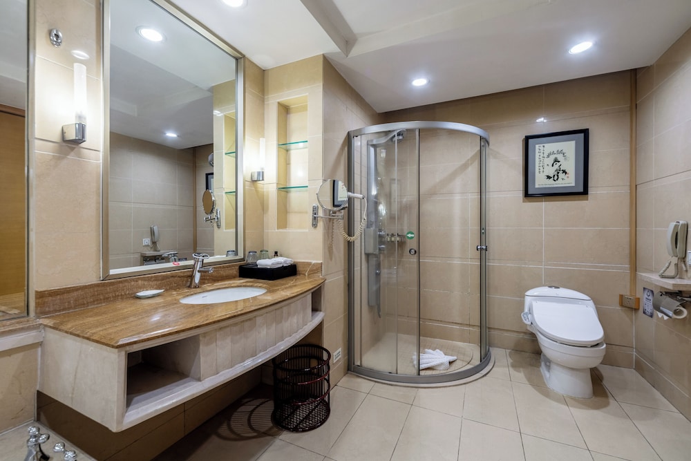 Xinhui Country Garden Phoenix Hotel 46/50
