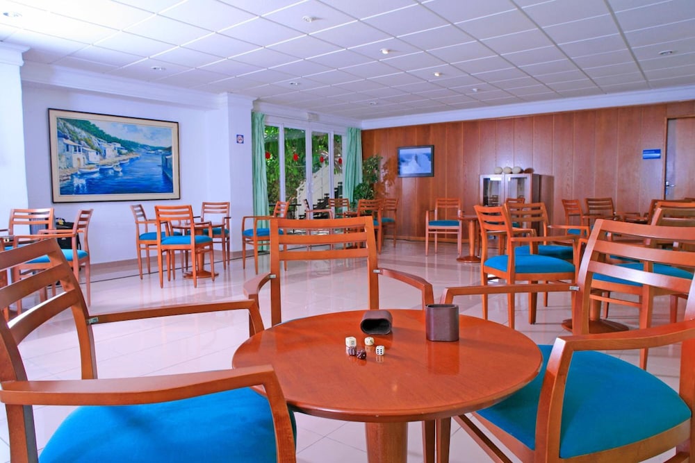 Hotel Bella Mar 42/55