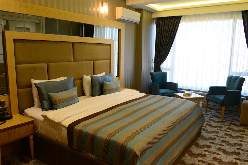 THE BERUSSA HOTEL 21/54