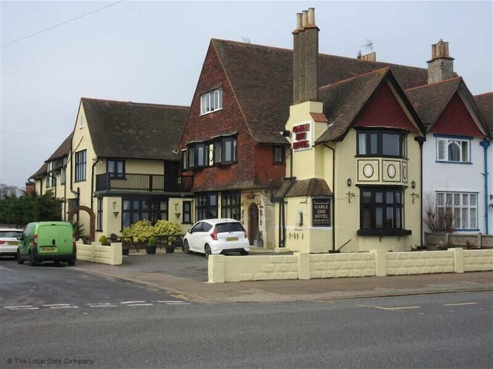 Gable End Hotel 40/50