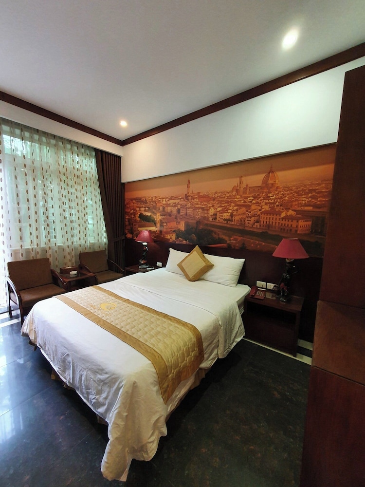 SUPERIOR, DOUBLE BED, GARDEN VIEW