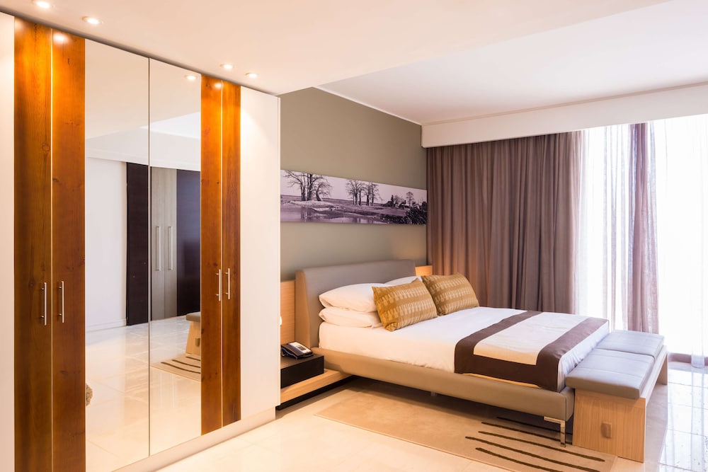 Noom Hotel Dakar Sea Plaza, a member of Radisson Individuals 26/75