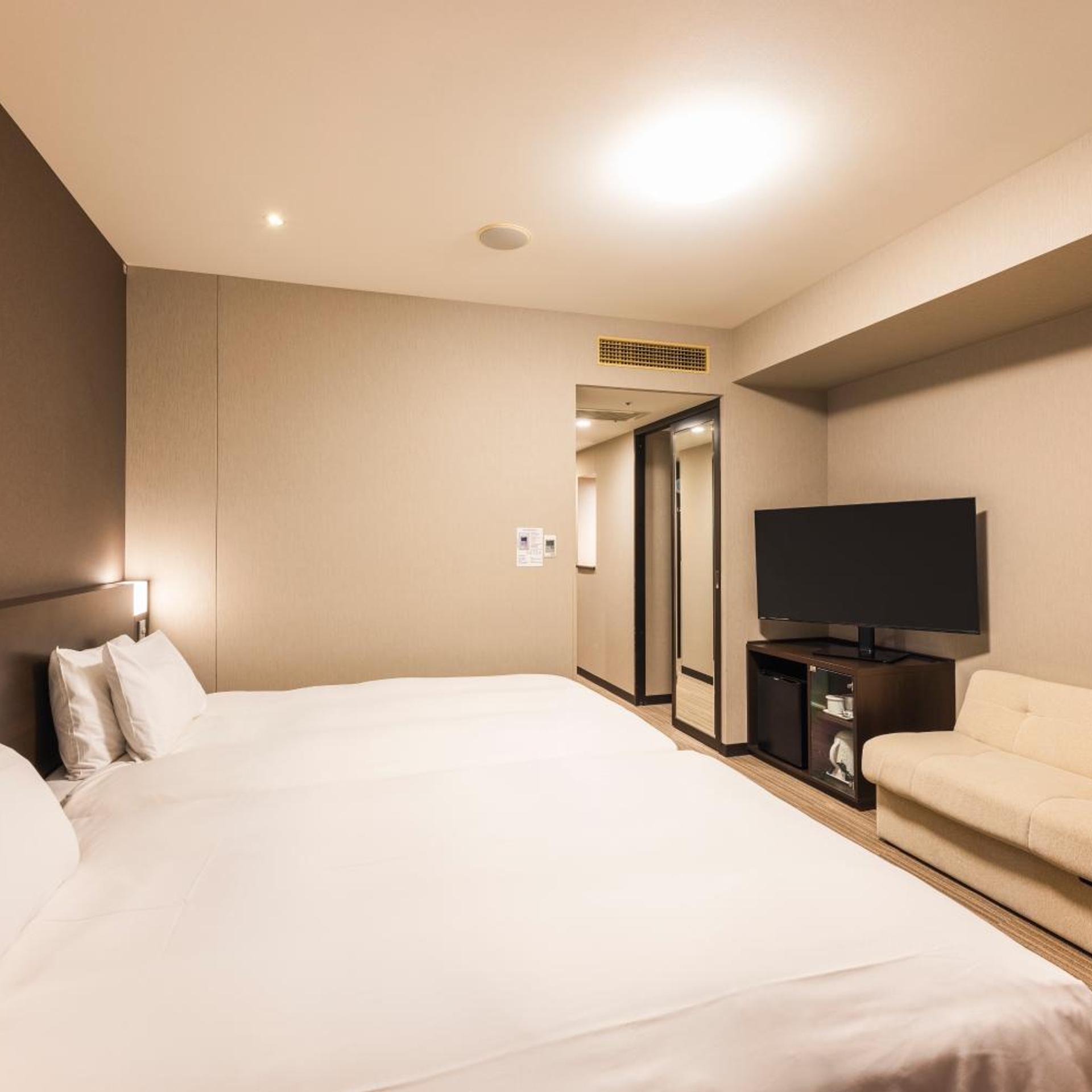 Pure, Wellness, Deluxe, Twin Beds, Sofa