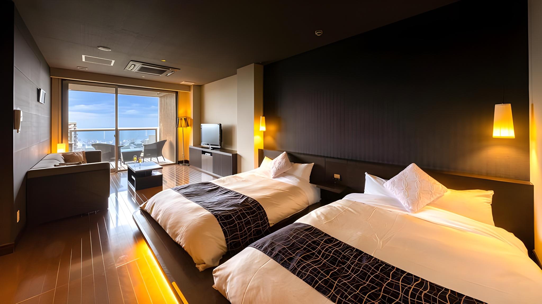 Modern, Twin Beds, Outdoor Bath