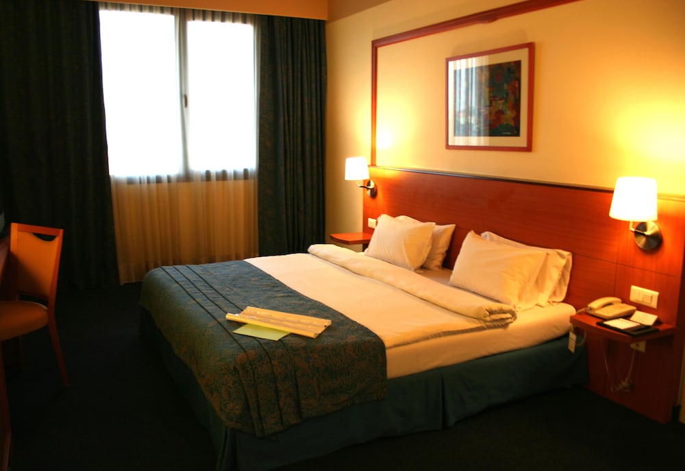 Lancaster Tamar Hotel Beirut 26/73