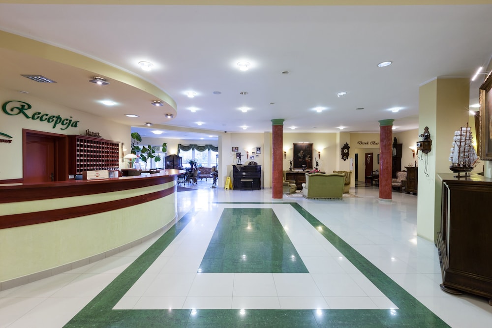 Bursztyn Medical Spa & Wellness 8/74