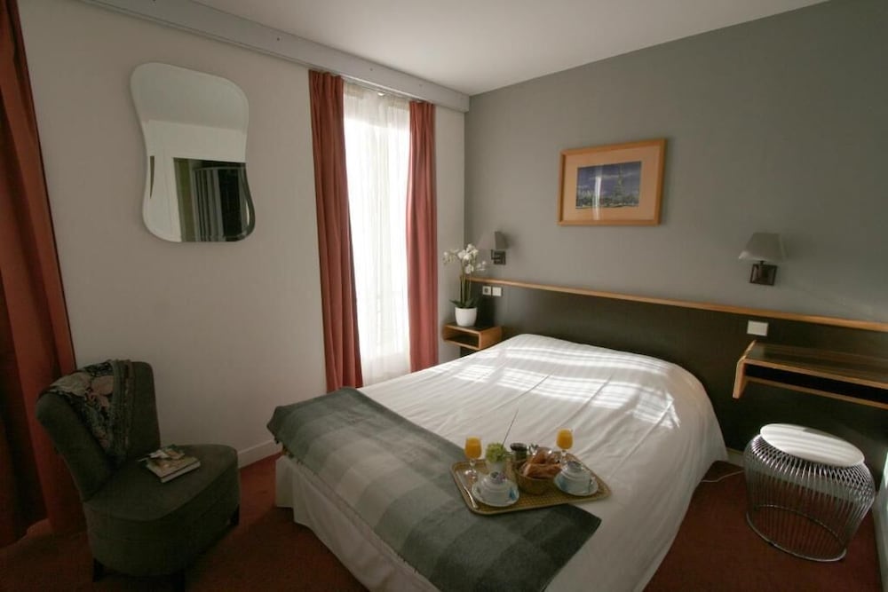 HOTEL DENFERT MONTPARNASSE 11/33