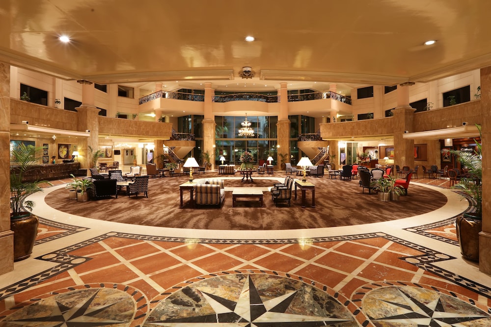 Le Royal Meridien 28/30