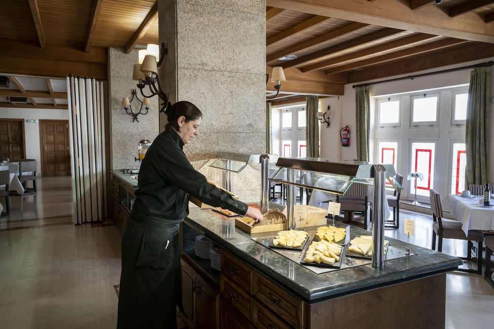 Parador De Vilalba 6/50