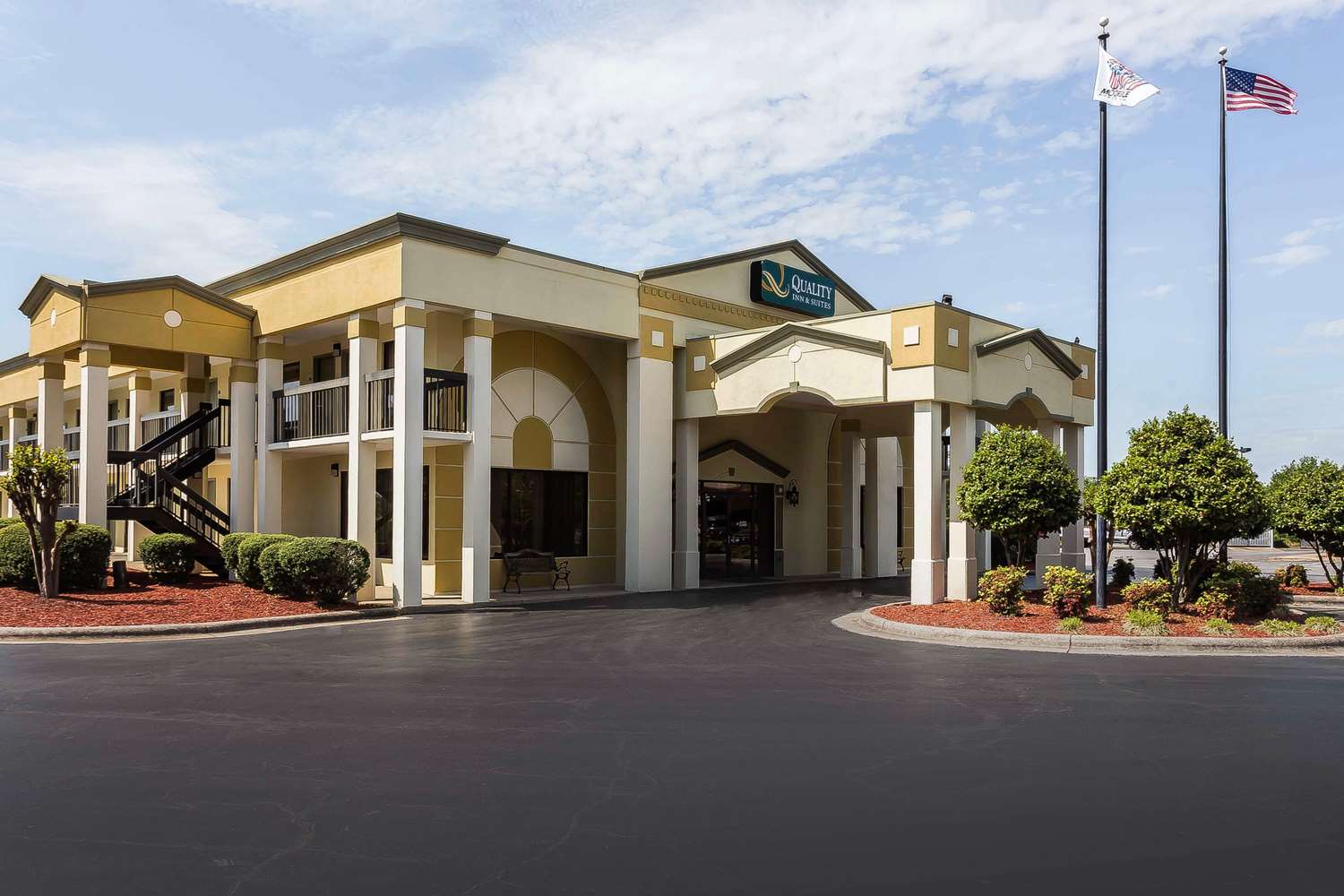 Quality Inn & Suites Mooresville-Lake Norman 1/13