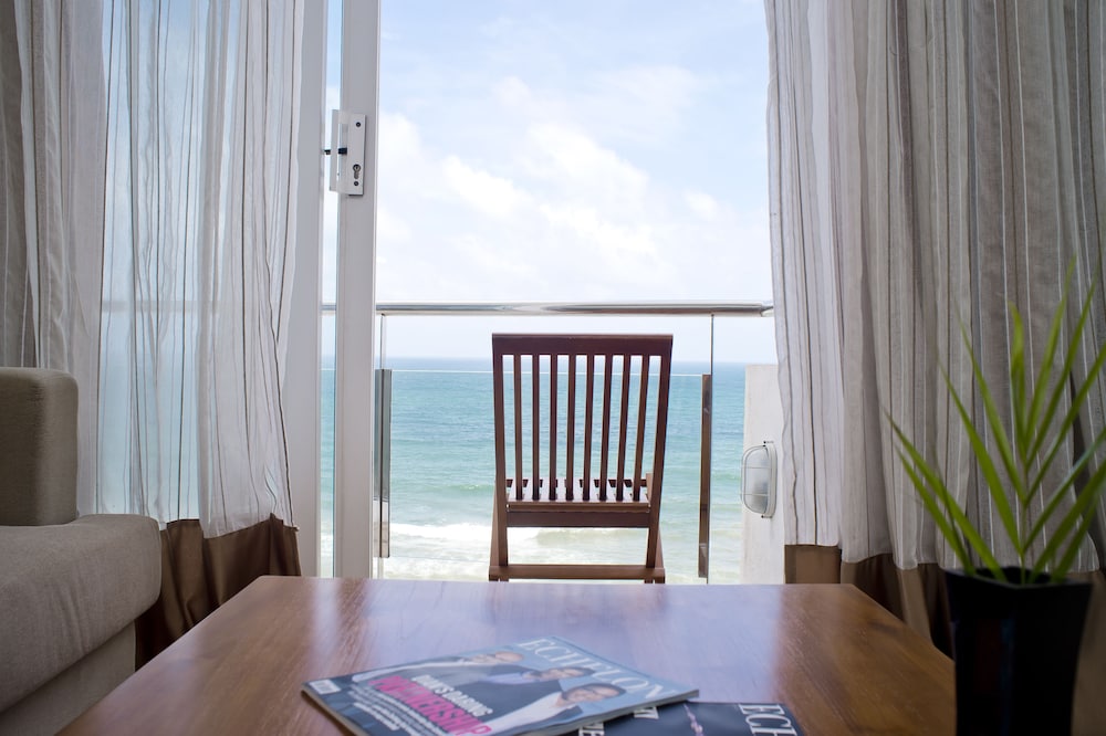 Ocean Edge Suites 7/49