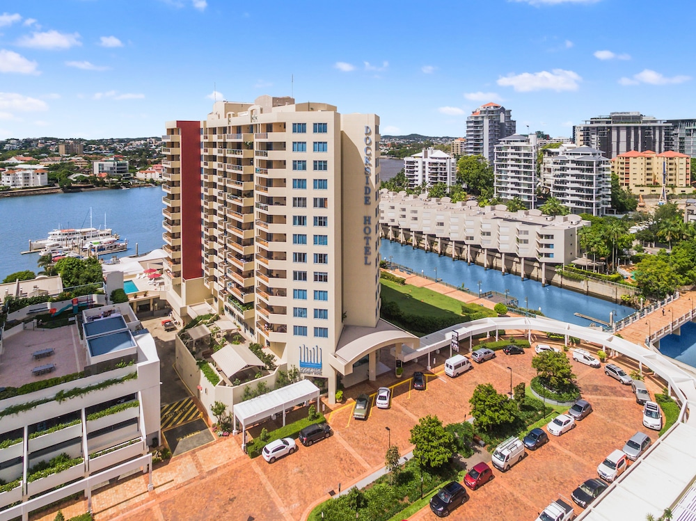 Central Dockside Apartments 3/46
