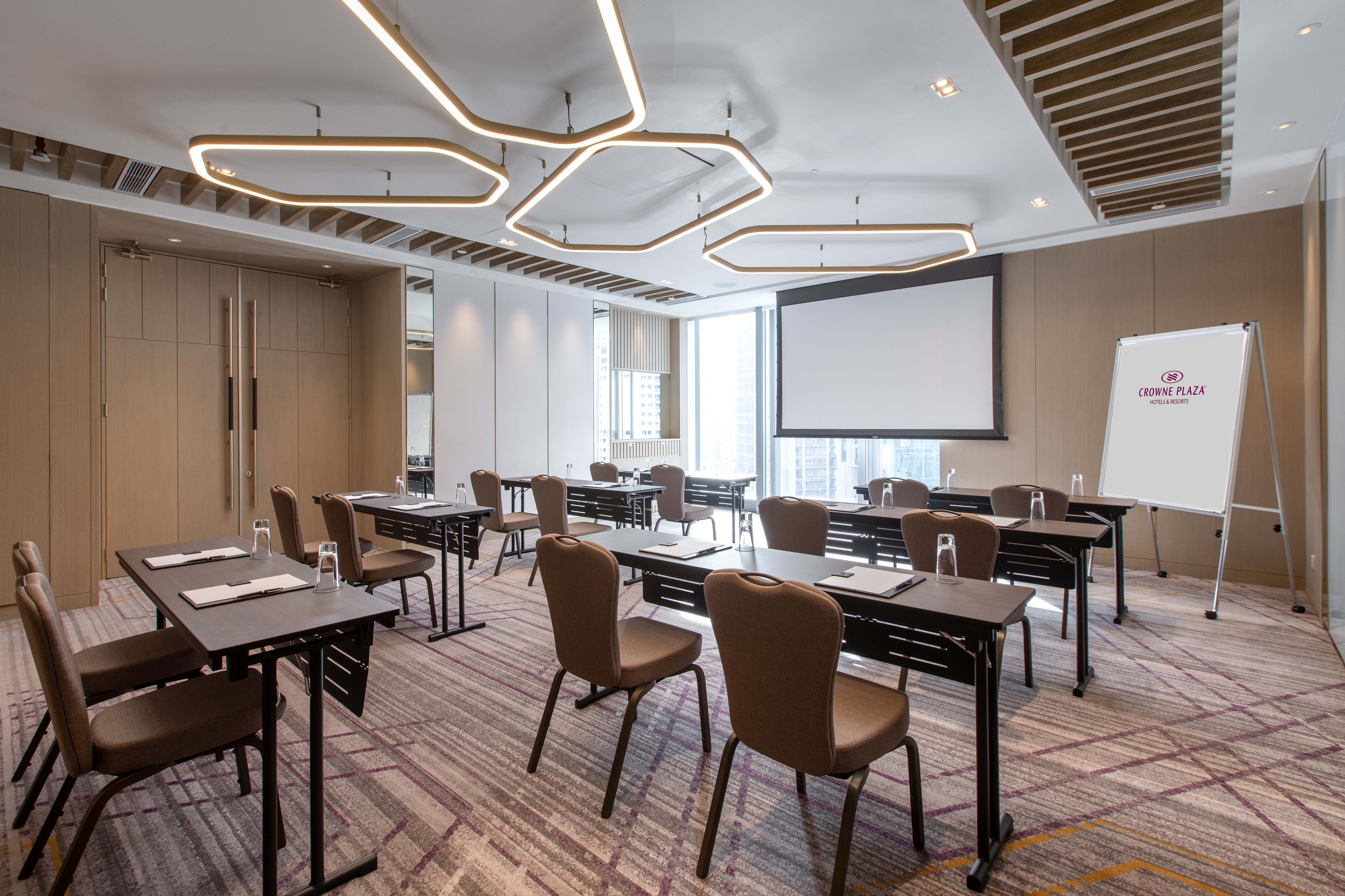 Crowne Plaza Kuala Lumpur City Centre 42/50