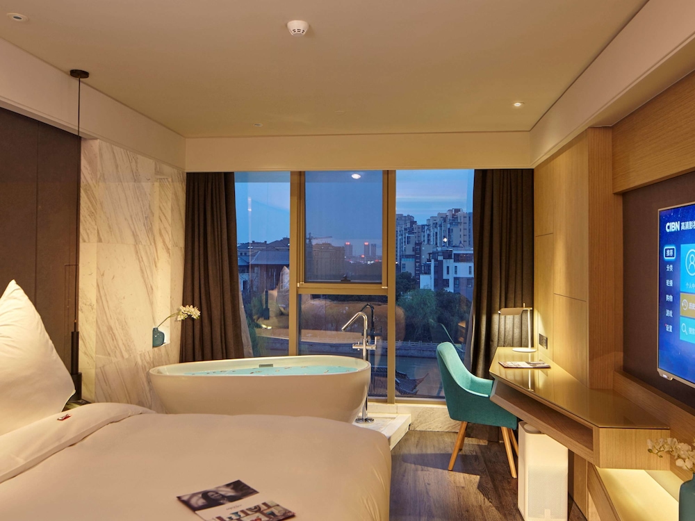 Mercure Yangzhou Dongguan Street 19/40