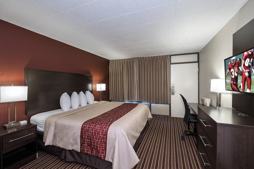 Red Roof Inn Clearfield 13/39