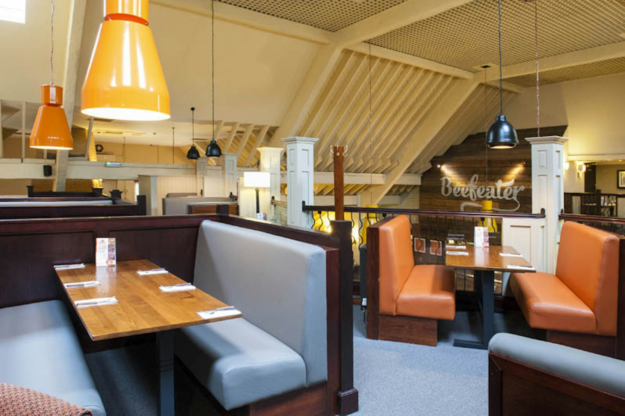 Milton Keynes Central (Xscape) hotel 27/39