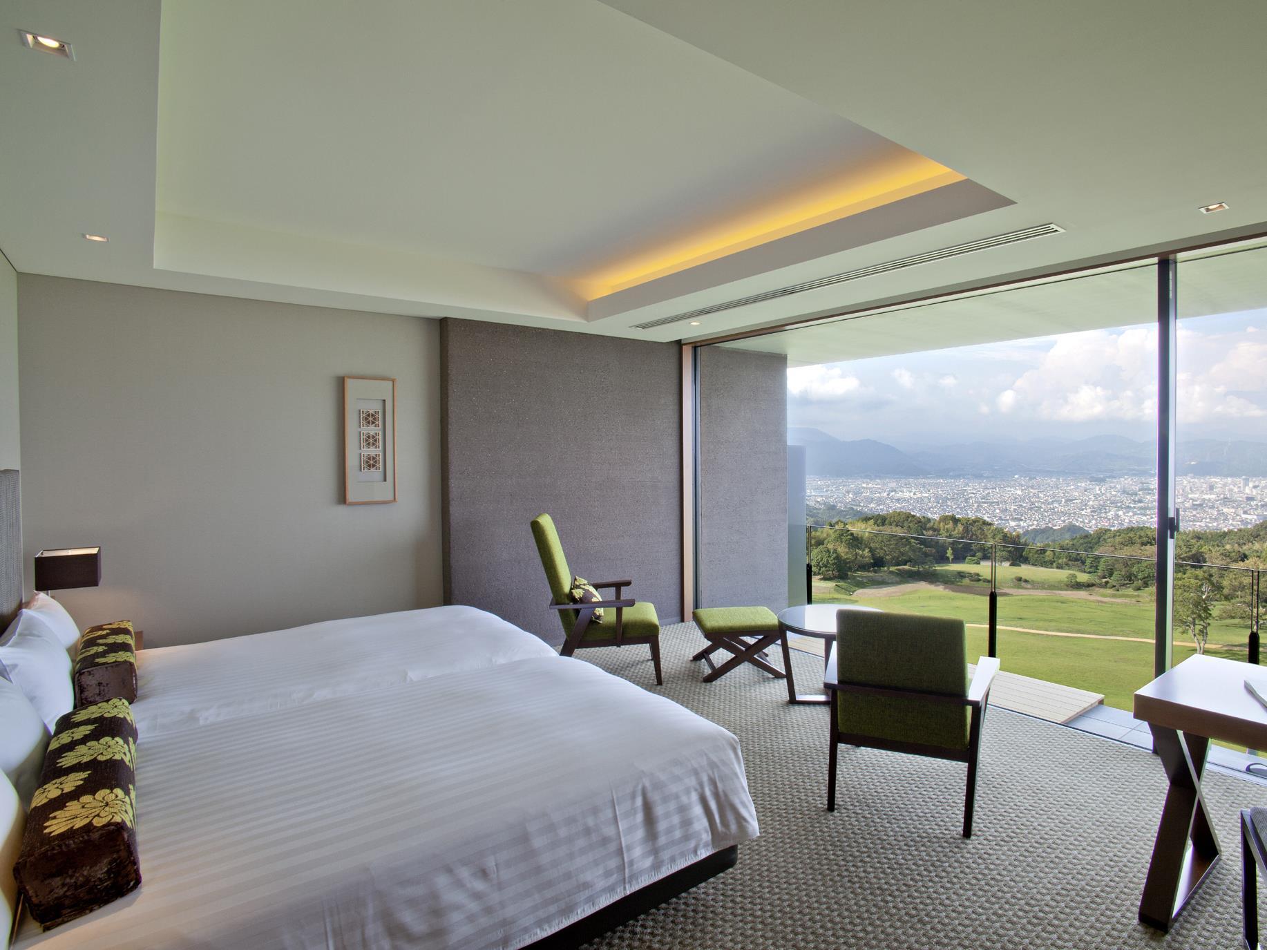 Room, Twin Beds, Mountain View