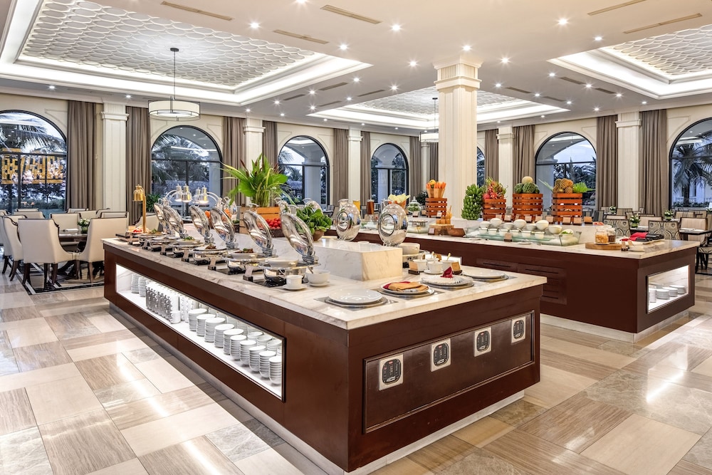 Melia Vinpearl Cua Sot Beach Resort 8/56