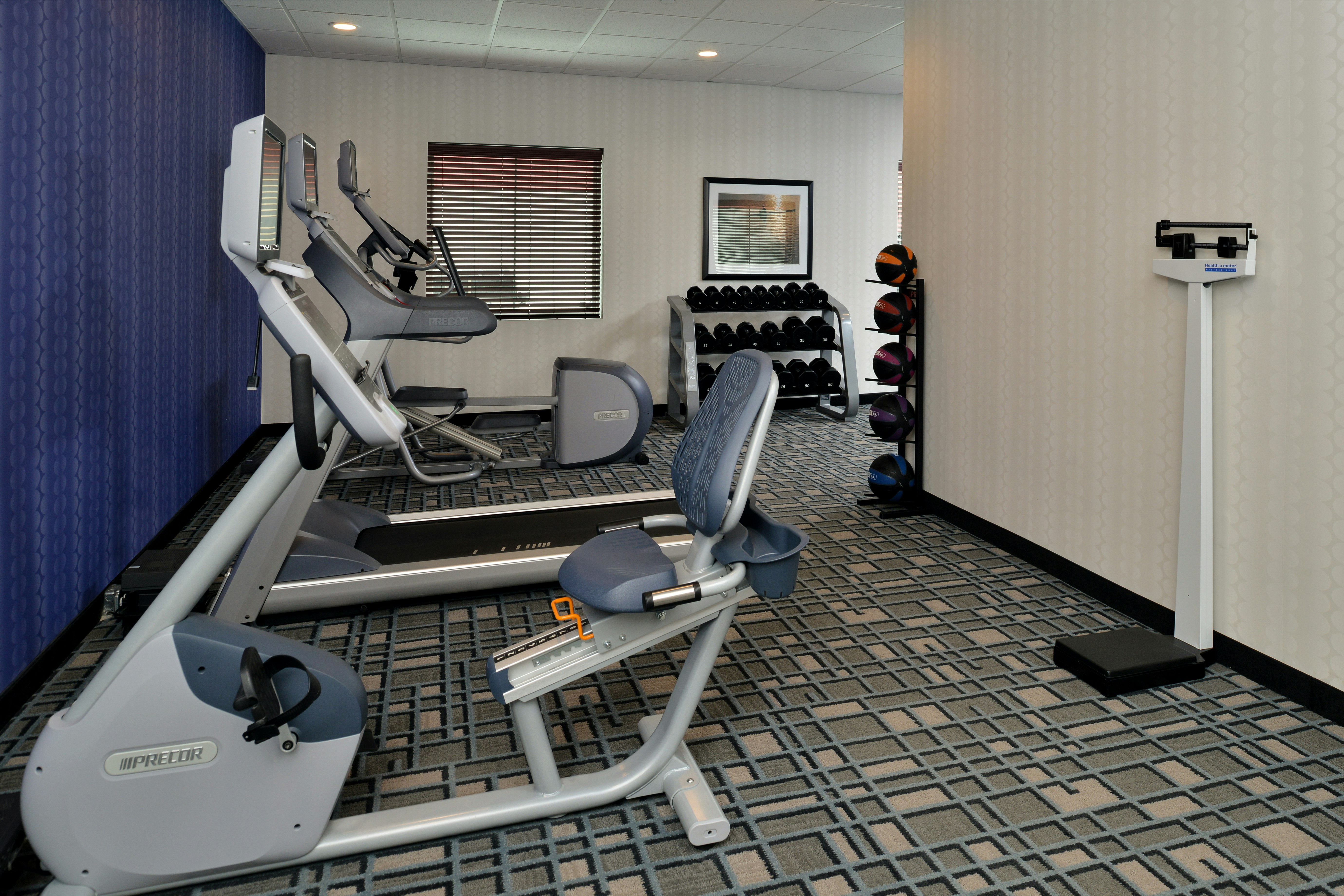Holiday Inn Express and Suites Peekskill-Lower Hudson Valley 29/55