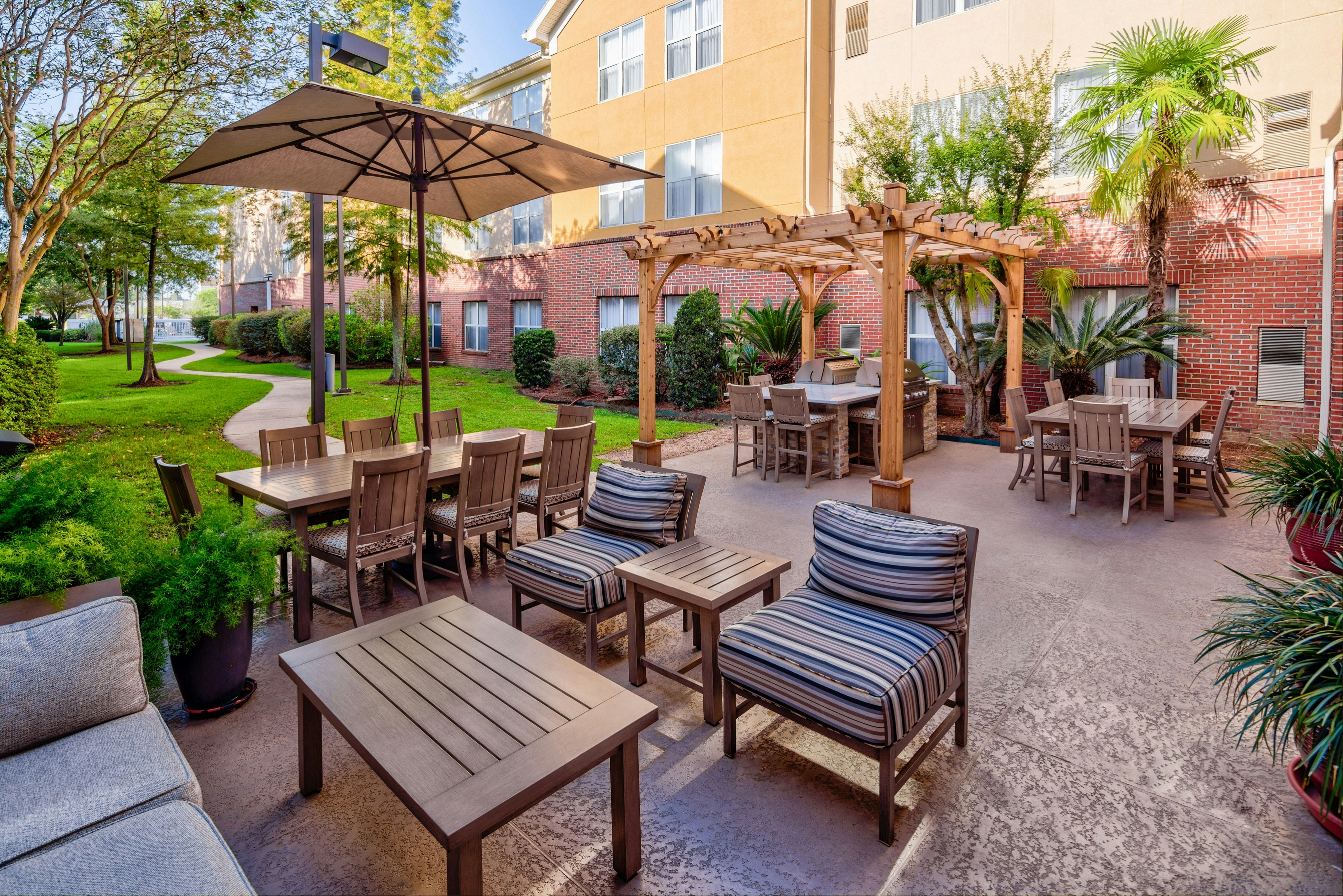 Homewood Suites By Hilton Baton Rouge 16/43