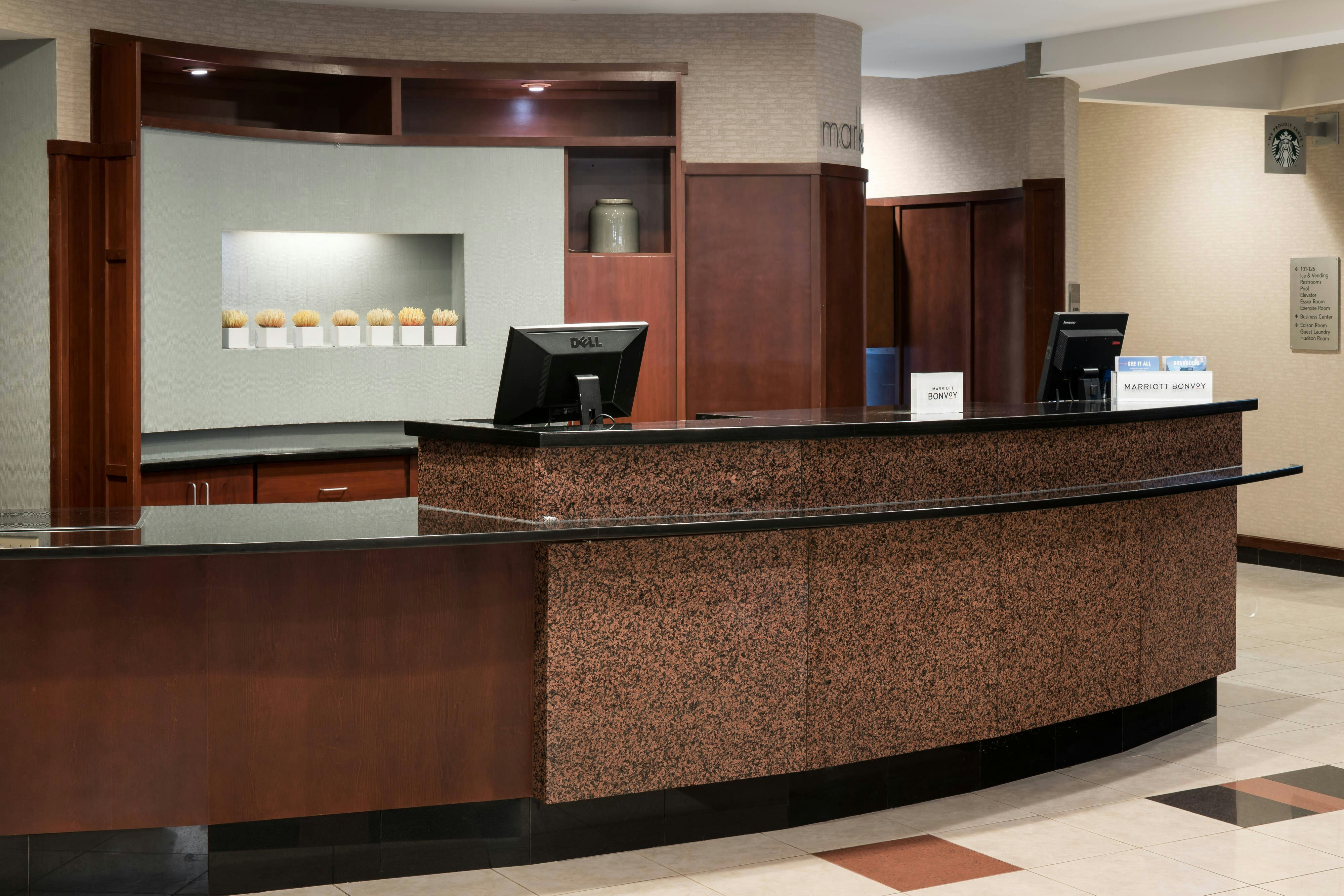 Courtyard by Marriott West Orange 4/52