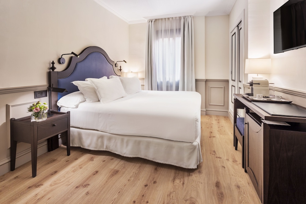 غرفة بإطلالة على الفناء مفردة بسرير مزدوج، H10 Corregidor Boutique Hotel 3/6