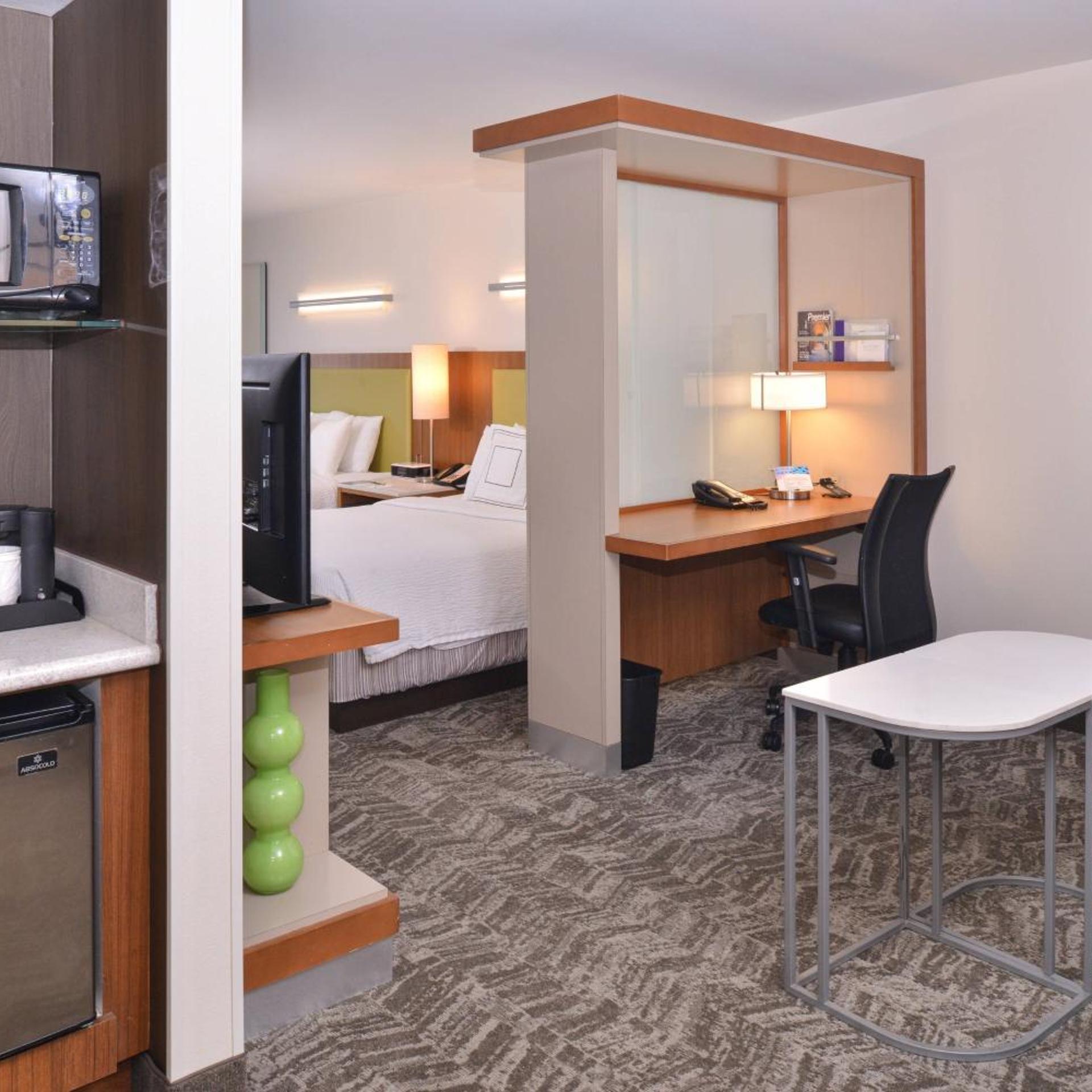 Suite, 2 Queen Beds, Sofa, Bathtub, Accessible, Springhill Suites By Marriott 3/3