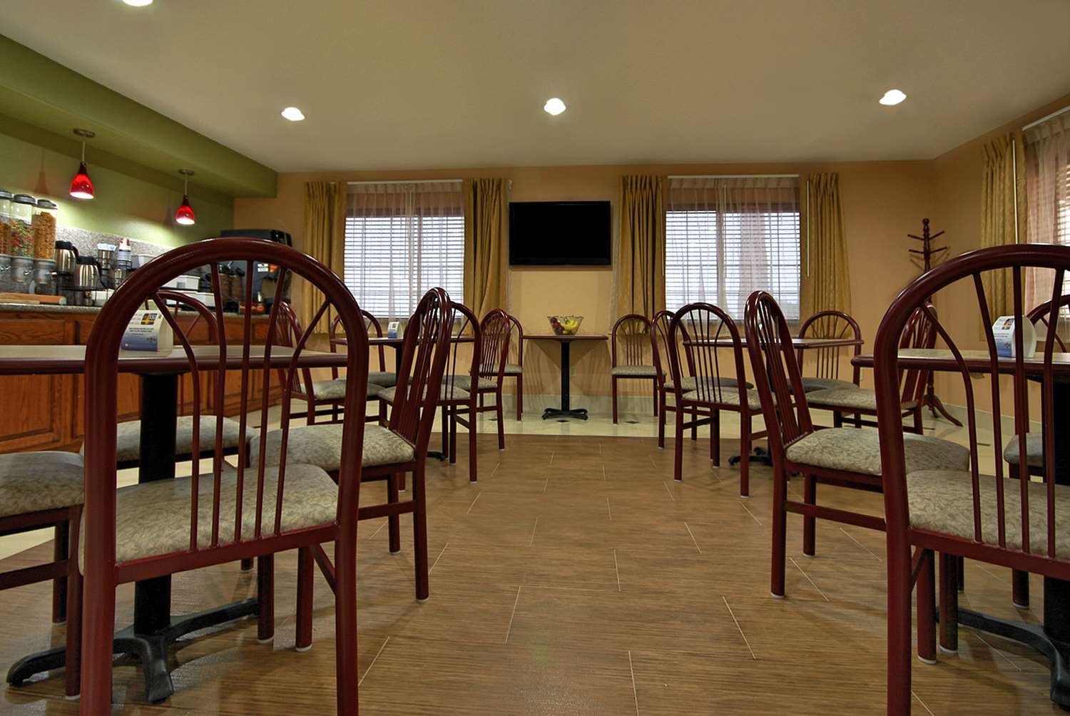Americas Best Value Inn Sinton 27/32