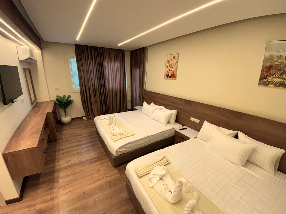 Nefri Pyramids Hotel 14/50