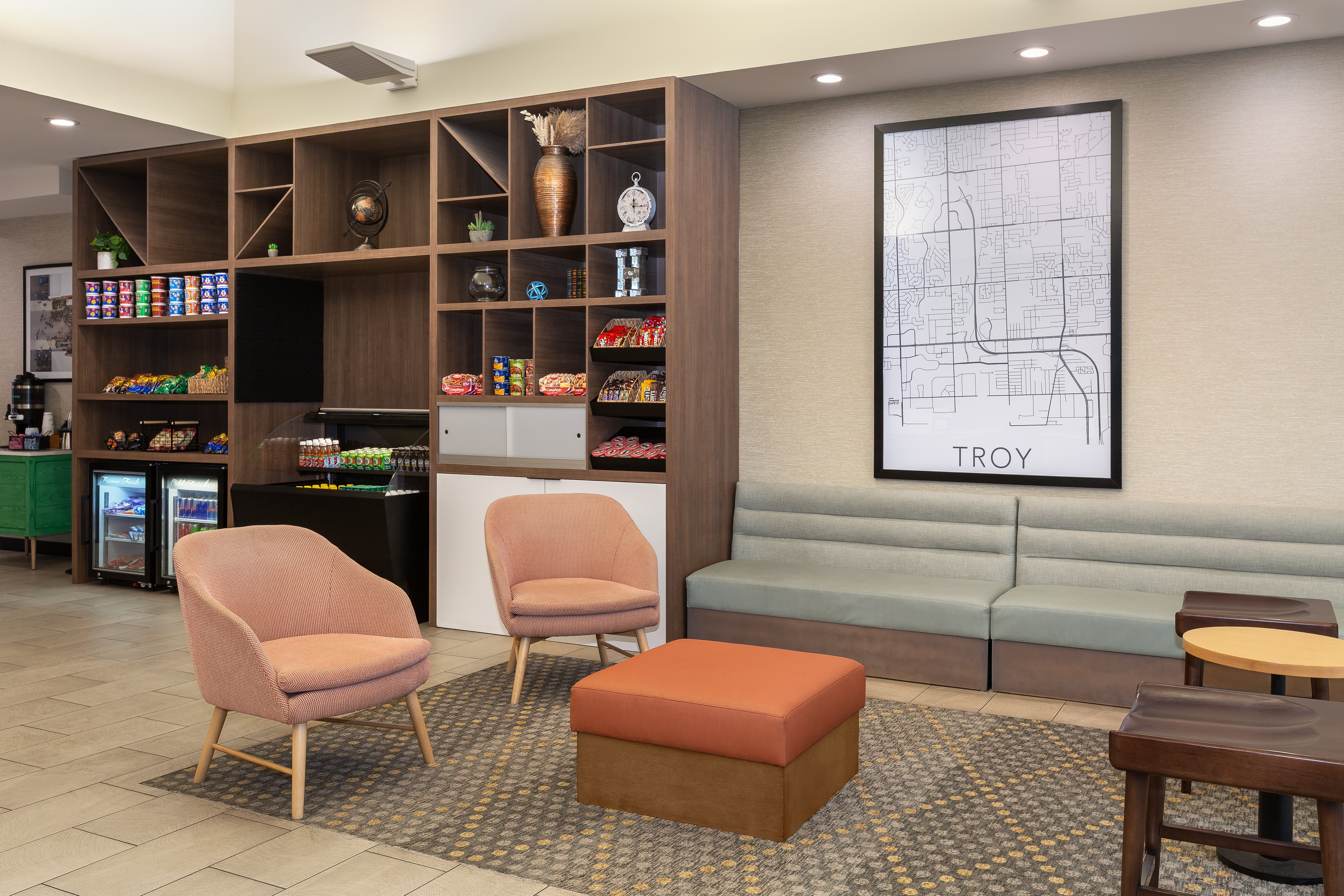 Holiday Inn & Suites Detroit - Troy, an IHG Hotel 36/50