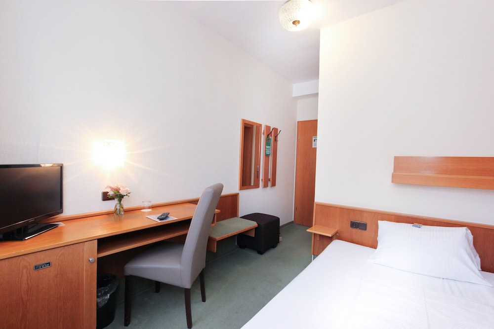 City Hotel Würzburg 41/48