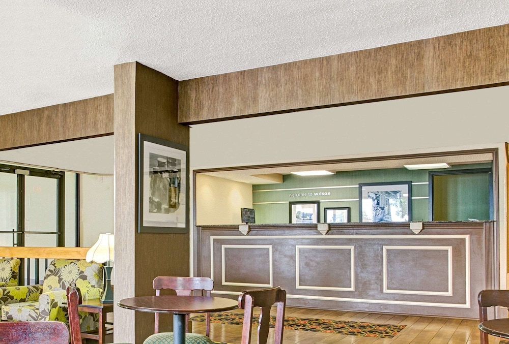 Days Inn By Wyndham Wilson 13/41