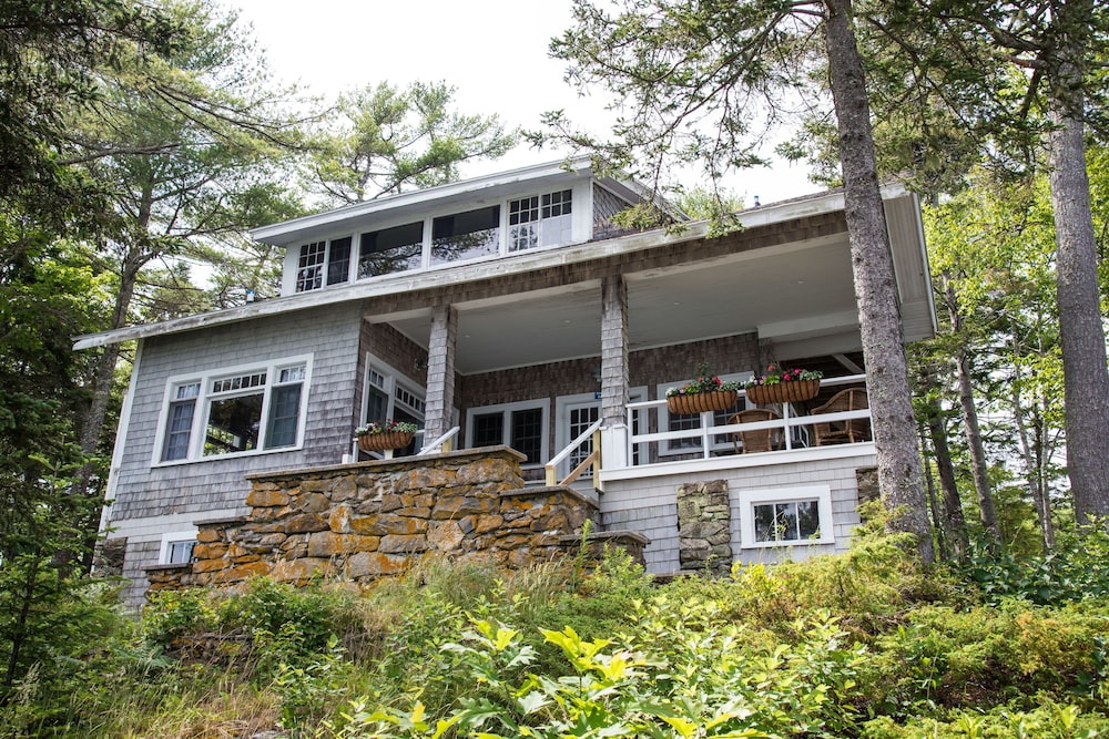 Linekin Bay Resort 5/76