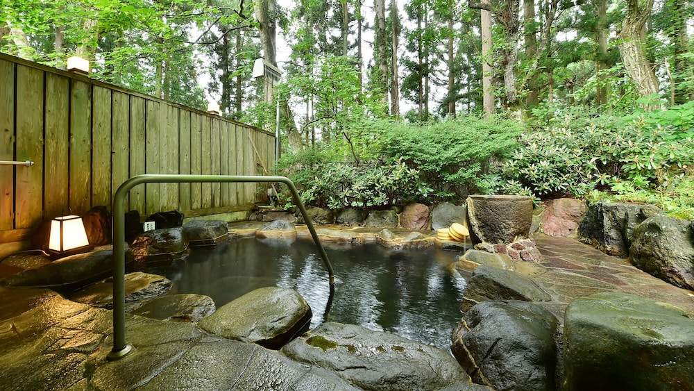 Fudoson-No-Yu Oyado Kotobuki 22/50