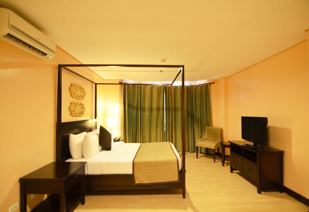 Crosswinds Resort Suites 8/50