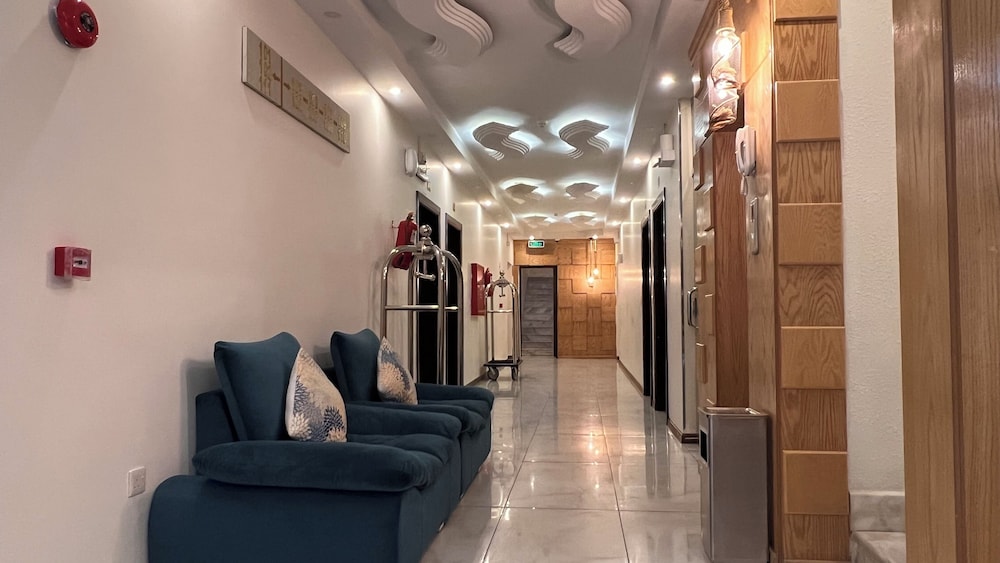 فندق وافي حائل للشقق الفندقية(Wafi Hail Hotel Apartments) 7/28