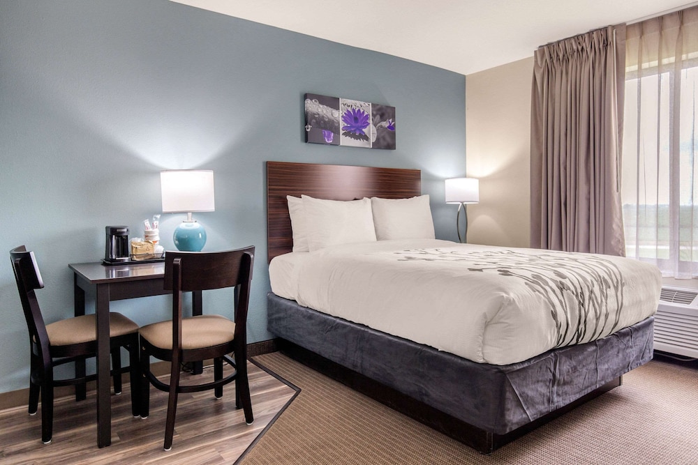 Sleep Inn & Suites South Jacksonville, IL 17/40