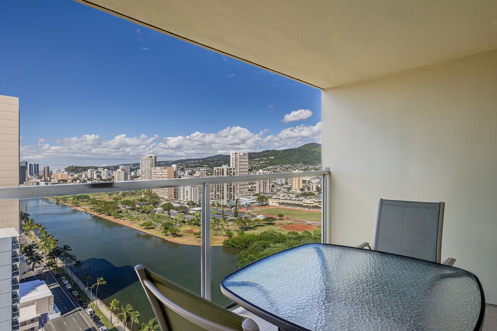 Skyline Island Colony Hotel 22/49