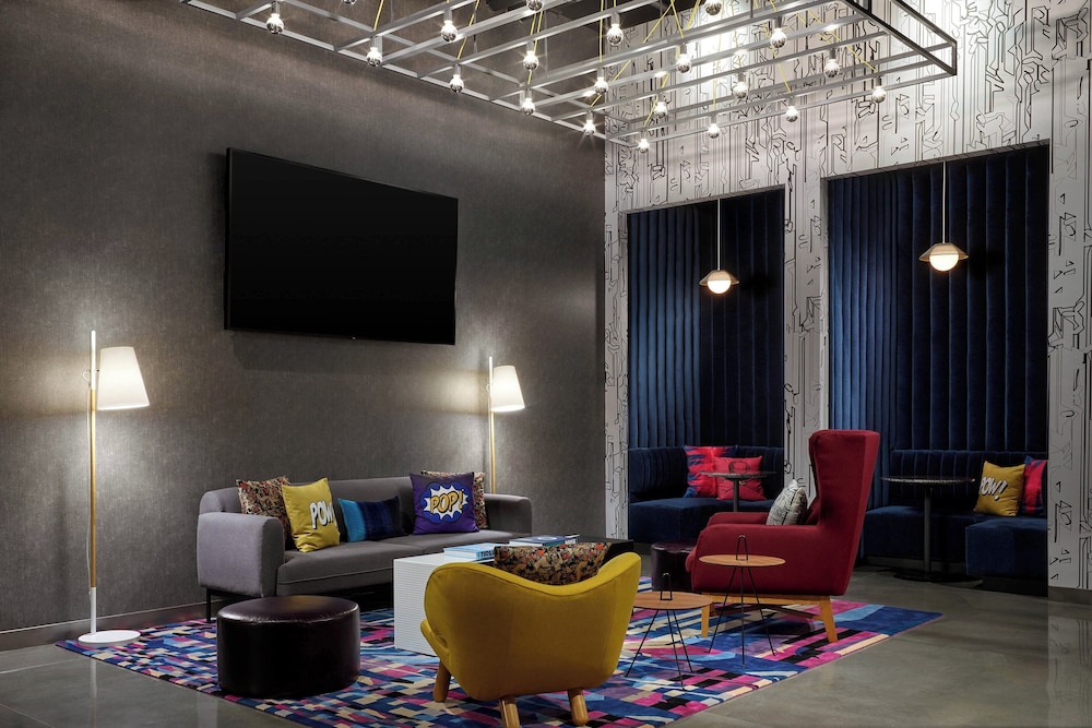 Aloft Portland, ME 20/25