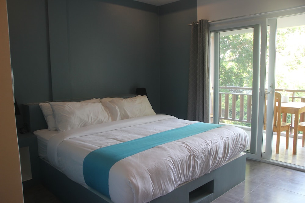 Amihan Resort 20/65