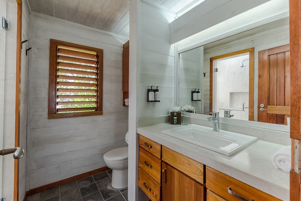 Barefoot Cay Resort 20/67