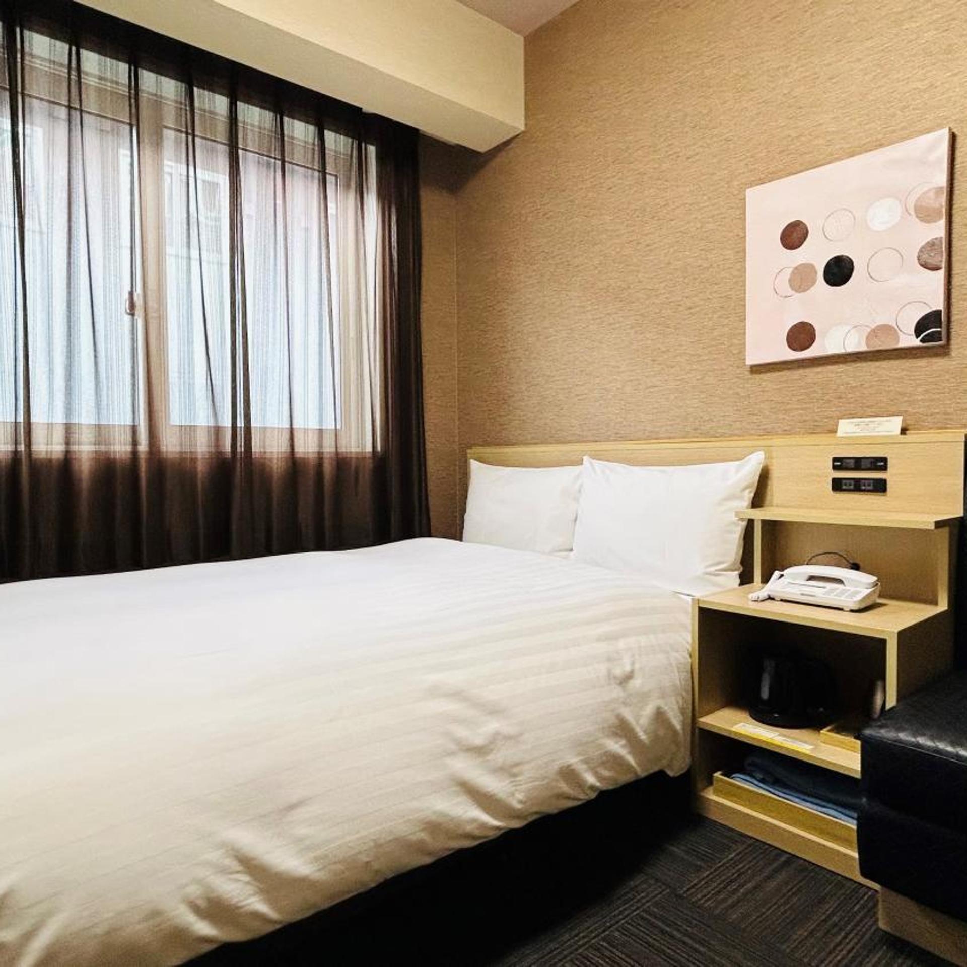 Semi Room, Semi Double Bed