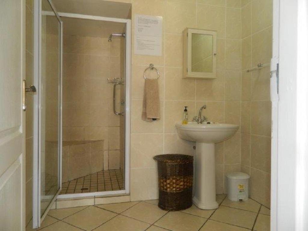 Amani Boutique Hotel 42/44